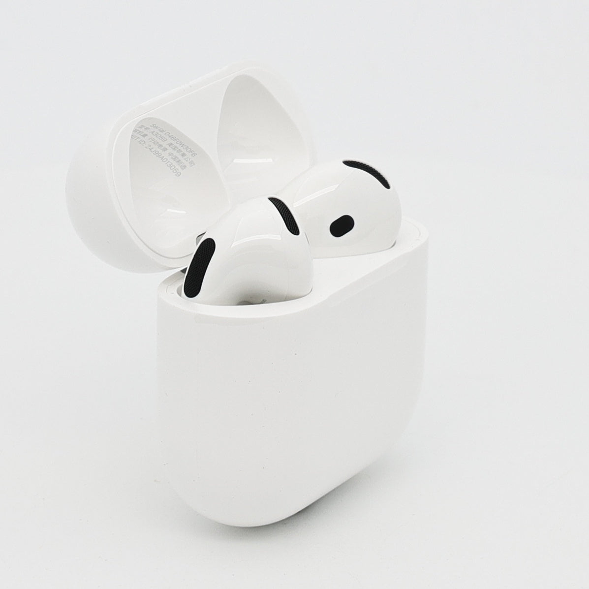 99新 Apple AirPods 4 (支持主動降噪) 白色