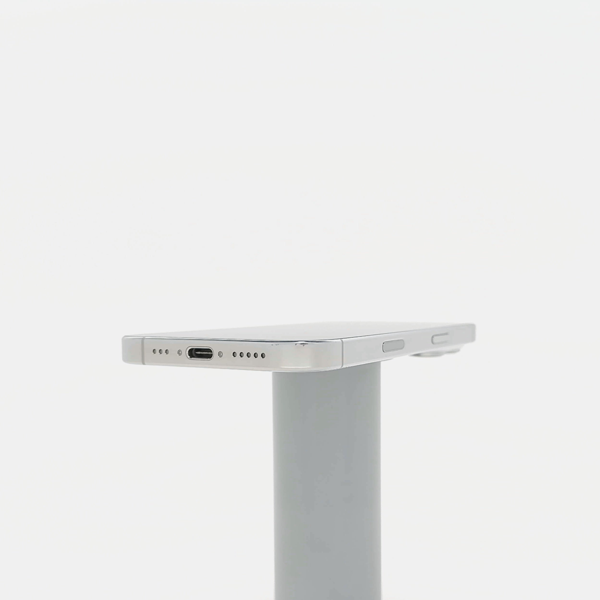 95新 Apple iPhone 16 Pro 128G 白色鈦金屬 中國大陸版