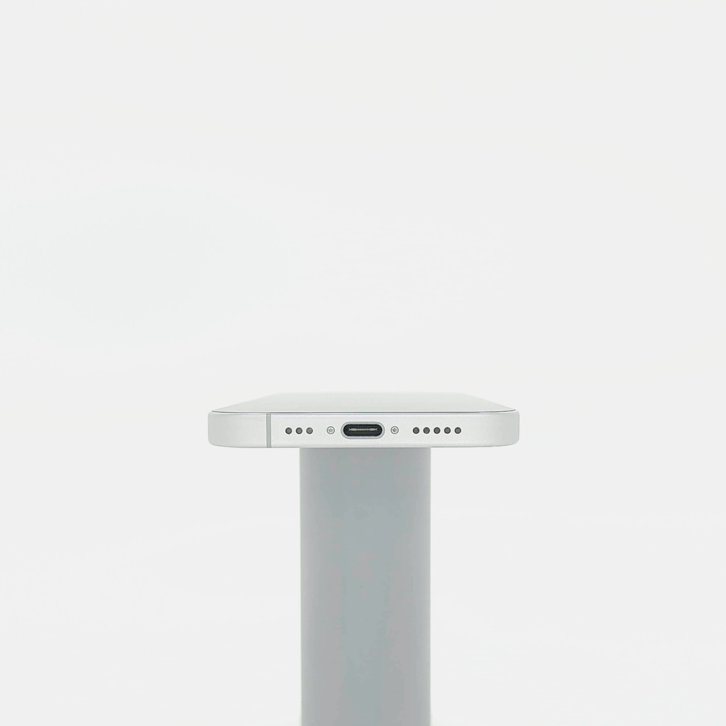 95新 Apple iPhone 16 256G 白色 中國大陸版
