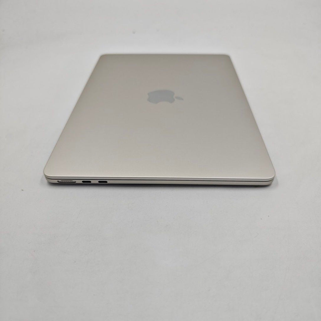 95新 Apple MacBook Air 22年 13寸 M2（8+8核） 8G RAM 256G SSD 星光色