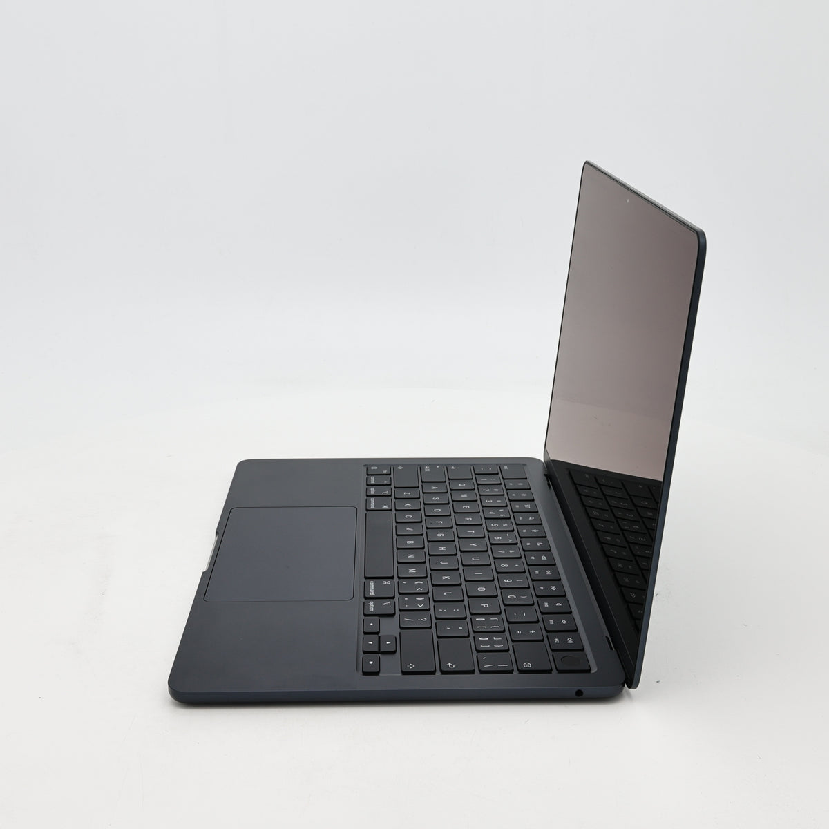 99新 Apple MacBook Air 22年 13寸 M2（8+8核） 16G RAM 256G SSD 午夜色