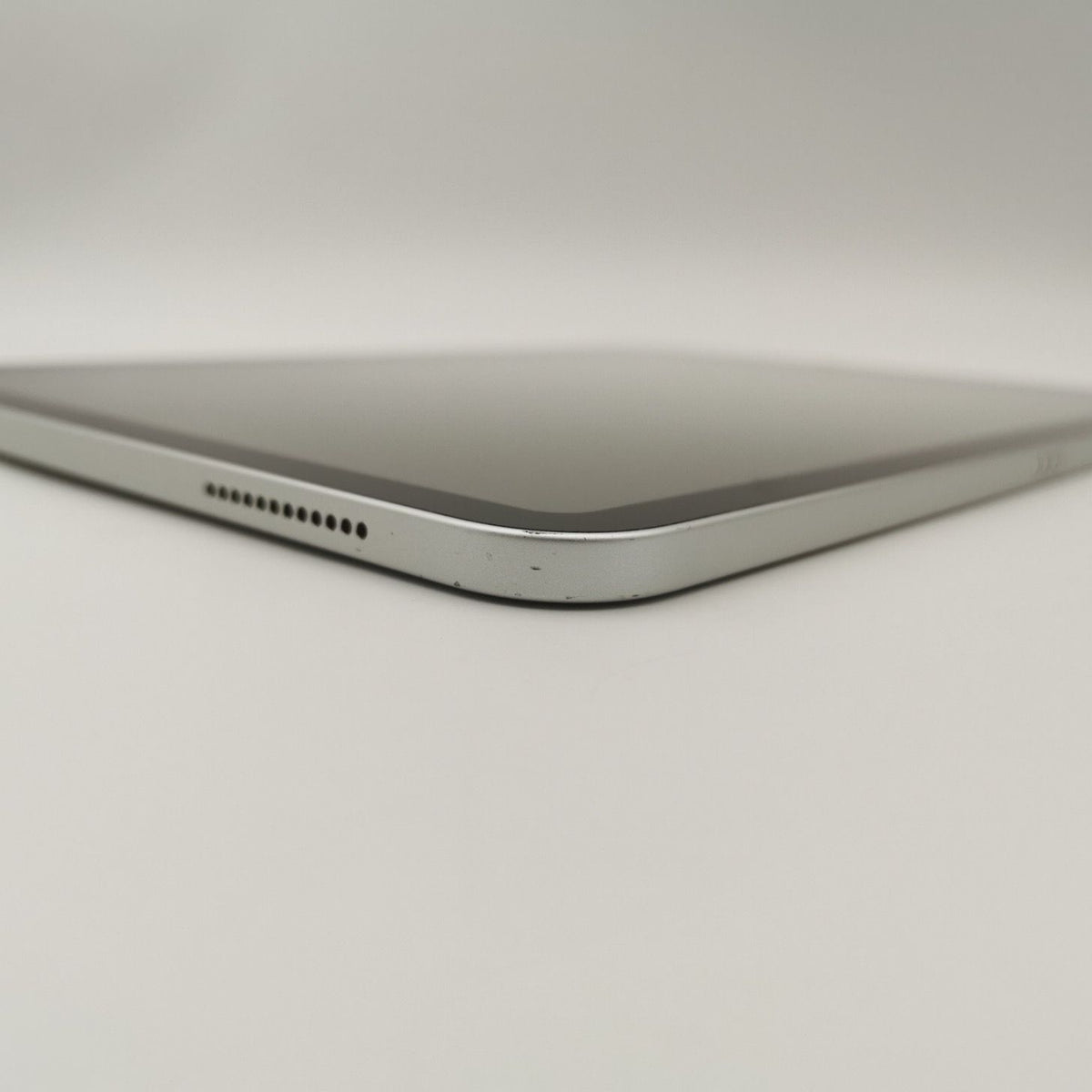 99新 Apple iPad 10代 64G 銀色 WIFI