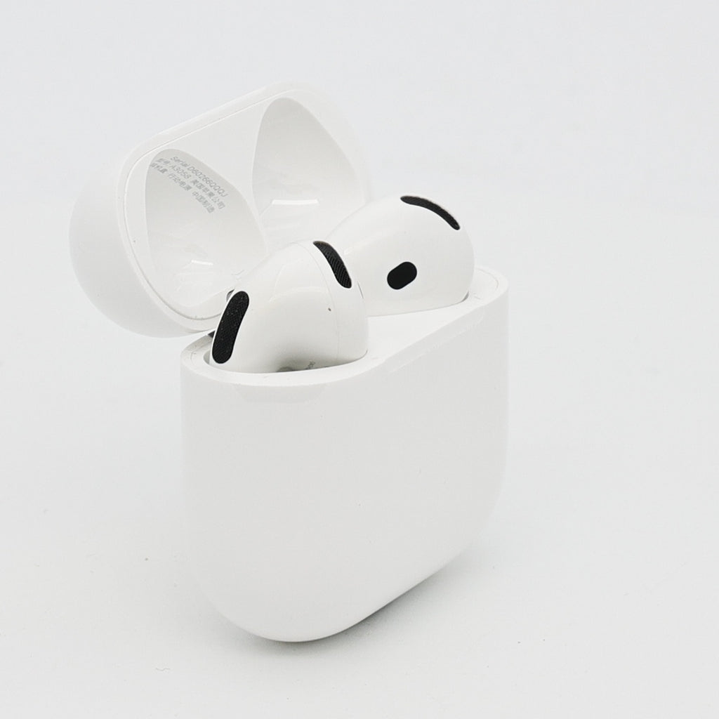 99新 Apple AirPods 4 (不支持主動降噪) 白色