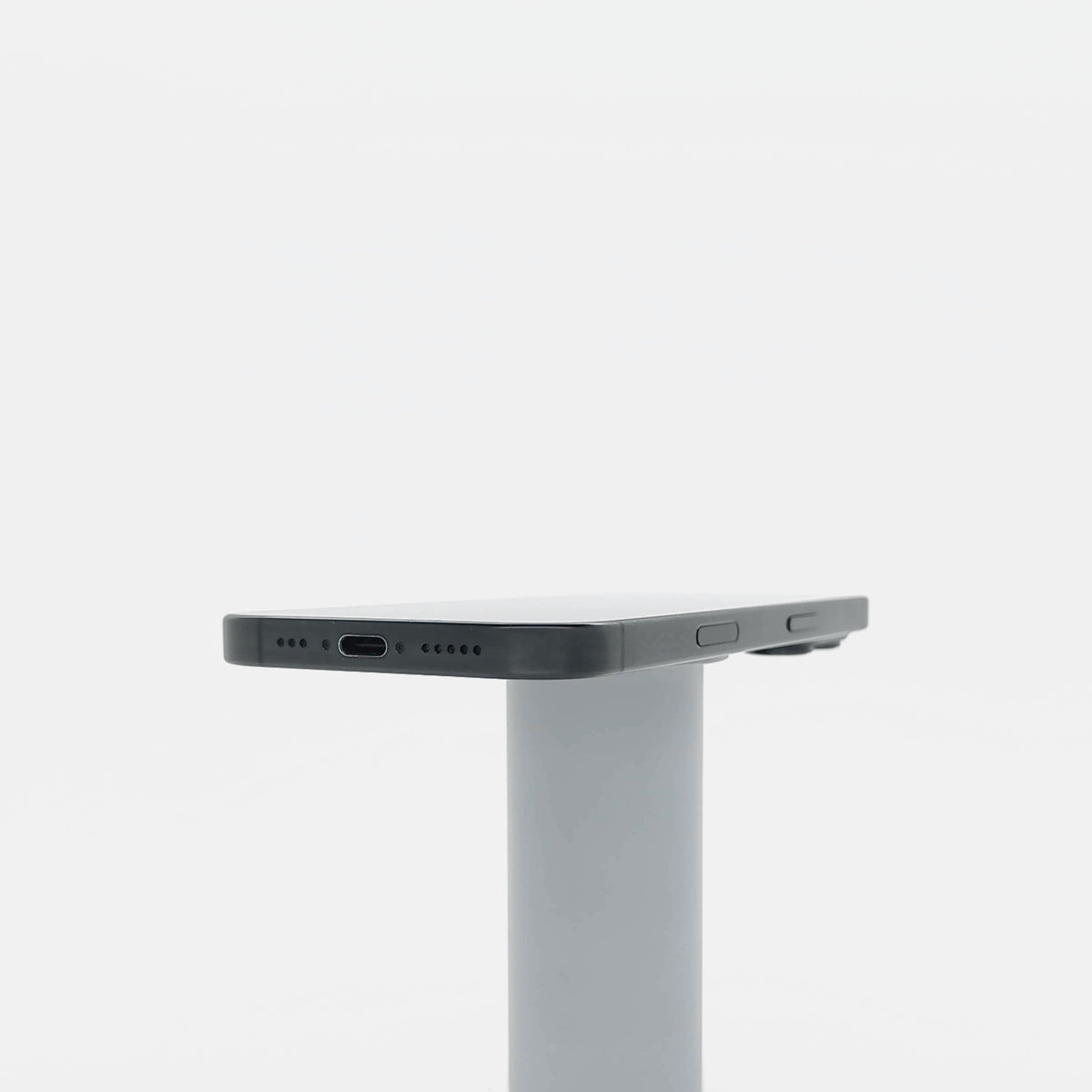95新 Apple iPhone 16 Pro 128G 黑色鈦金屬 中國大陸版
