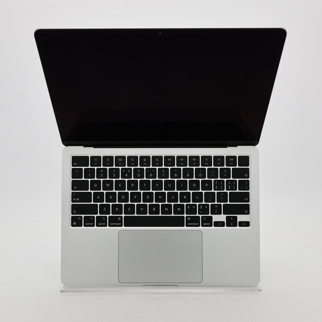 95新 Apple MacBook Air 22年 13寸 M2（8+8核） 8G RAM 256G SSD 銀色