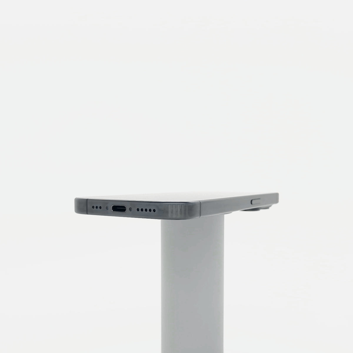 95新 Apple iPhone 15 Pro 128G 黑色鈦金屬 中國大陸版