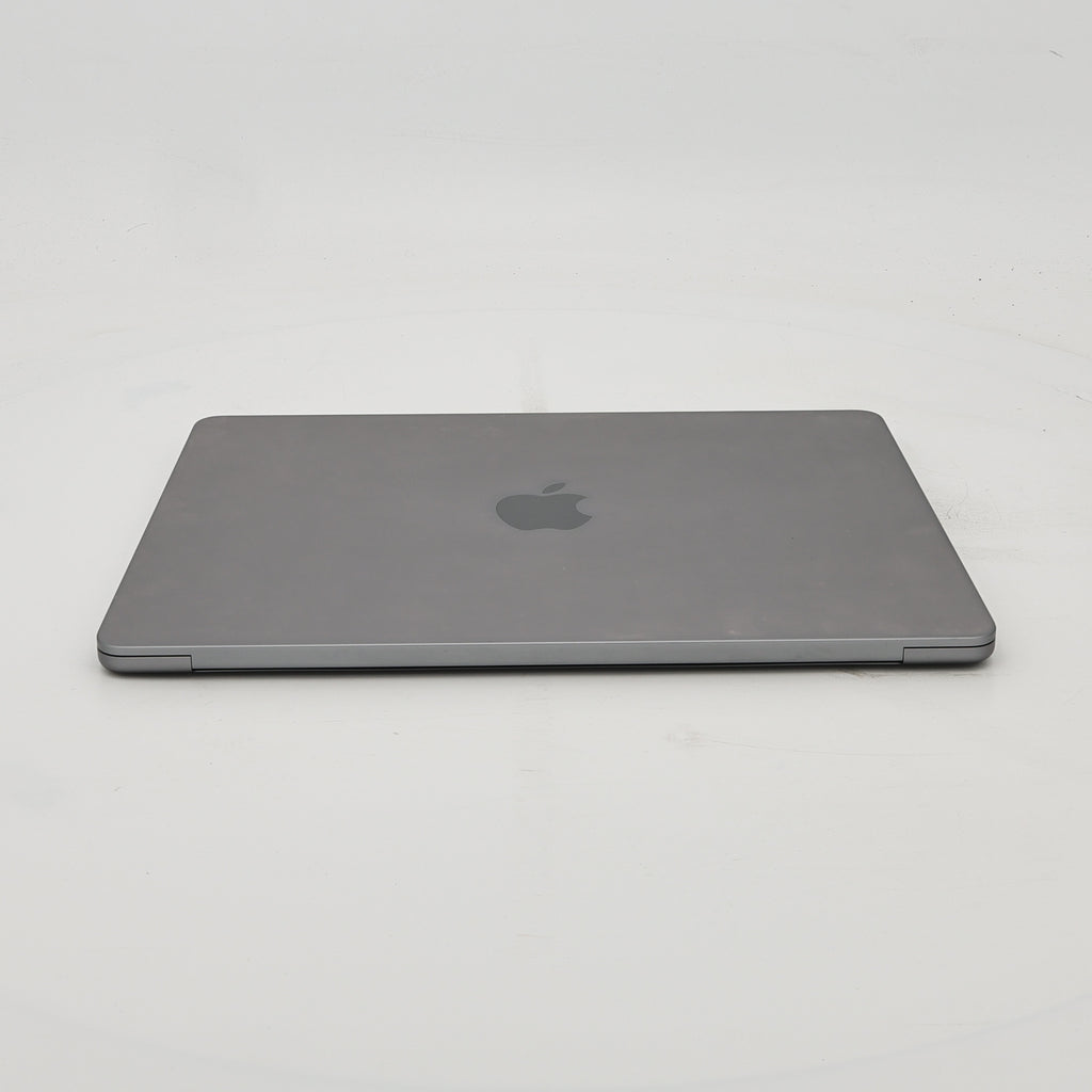 99新 Apple MacBook Air 22年 13寸 M2（8+8核） 8G RAM 256G SSD 深空灰色