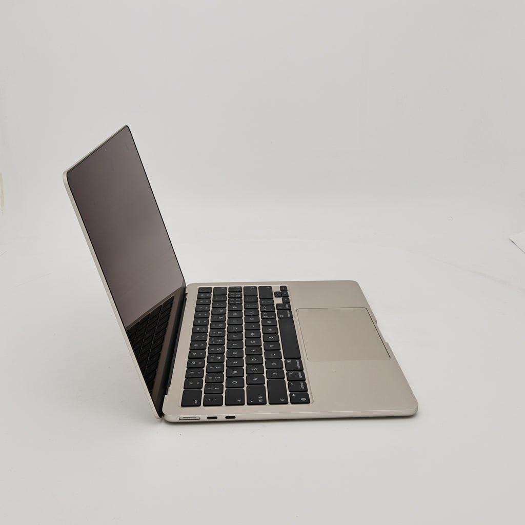 95新 Apple MacBook Air 22年 13寸 M2（8+8核） 8G RAM 256G SSD 星光色