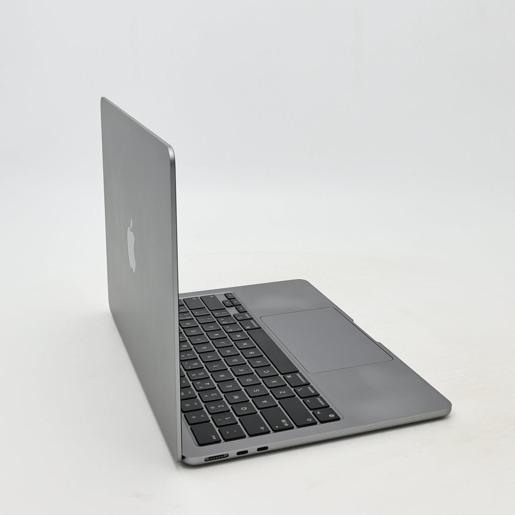 95新 Apple MacBook Air 22年 13寸 M2（8+8核） 8G RAM 256G SSD 深空灰色