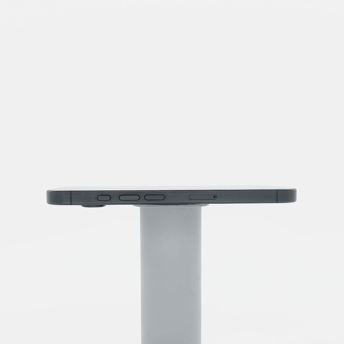 95新 Apple iPhone 16 Pro 128G 黑色鈦金屬 中國大陸版