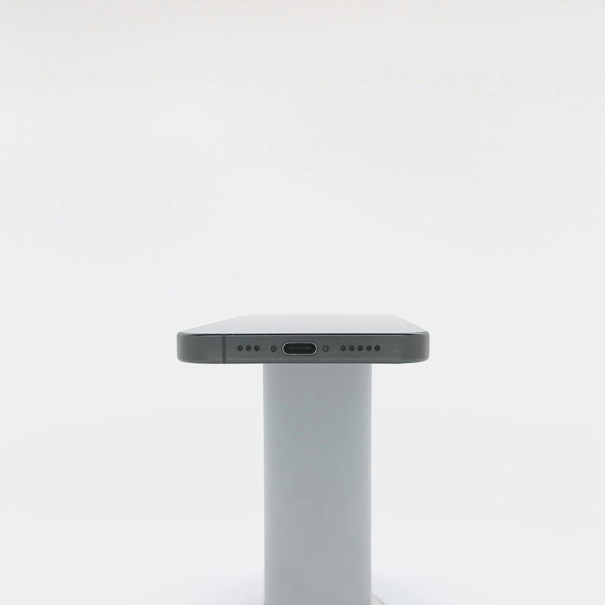 95新 Apple iPhone 16 Pro 128G 黑色鈦金屬 中國大陸版