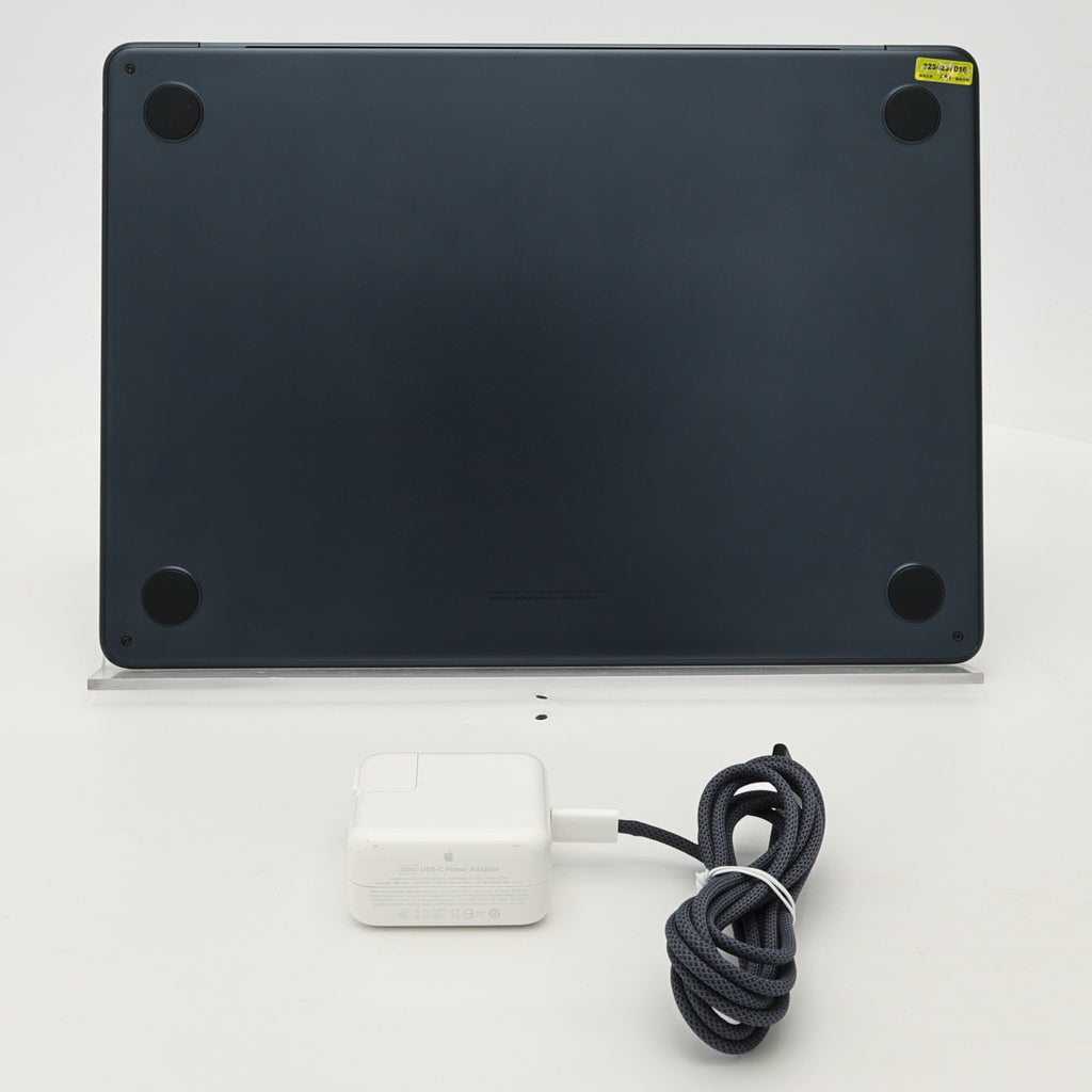 99新 Apple MacBook Air 24年 13寸 M3（8+8核） 8G RAM 256G SSD 午夜色