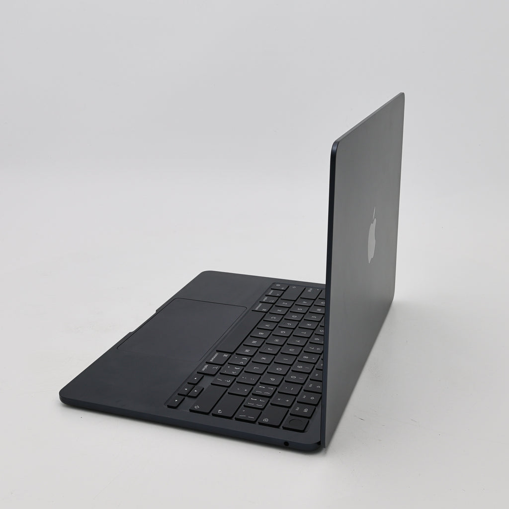 95新 Apple MacBook Air 22年 13寸 M2（8+10核） 8G RAM 256G SSD 午夜色