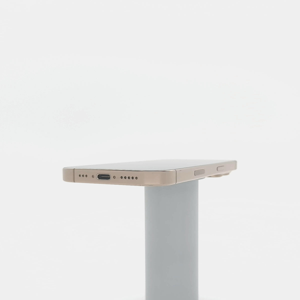 95新 Apple iPhone 16 Pro 128G 沙漠色鈦金屬 中國大陸版