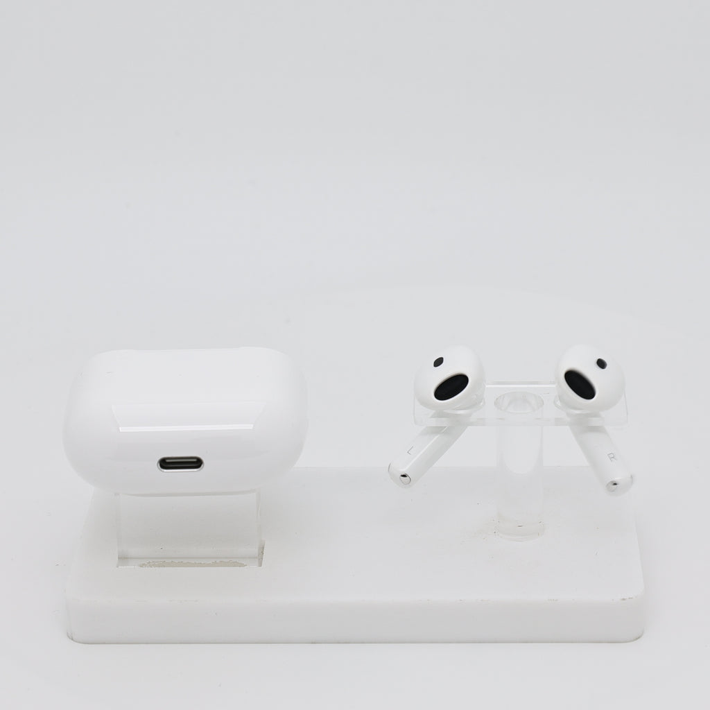 99新 Apple AirPods 5 白色