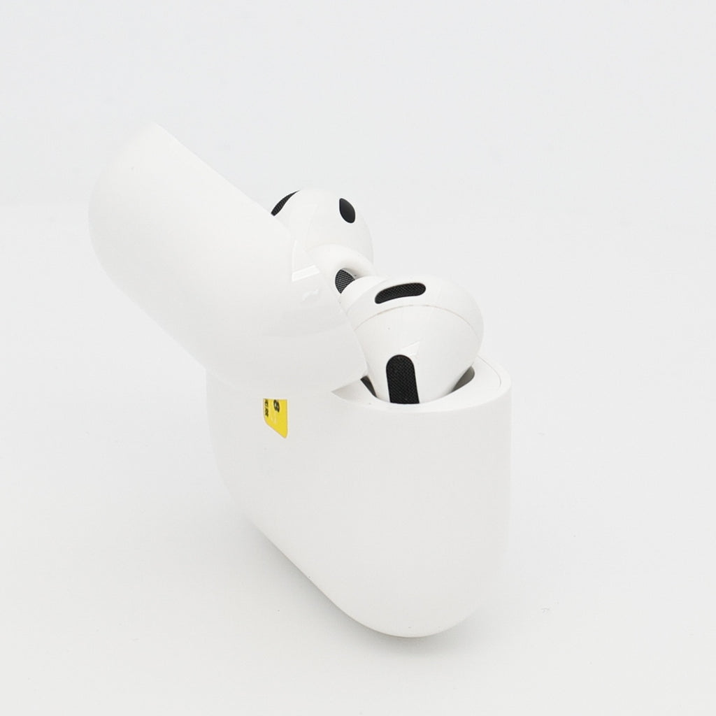 99新 Apple AirPods Pro 3 白色