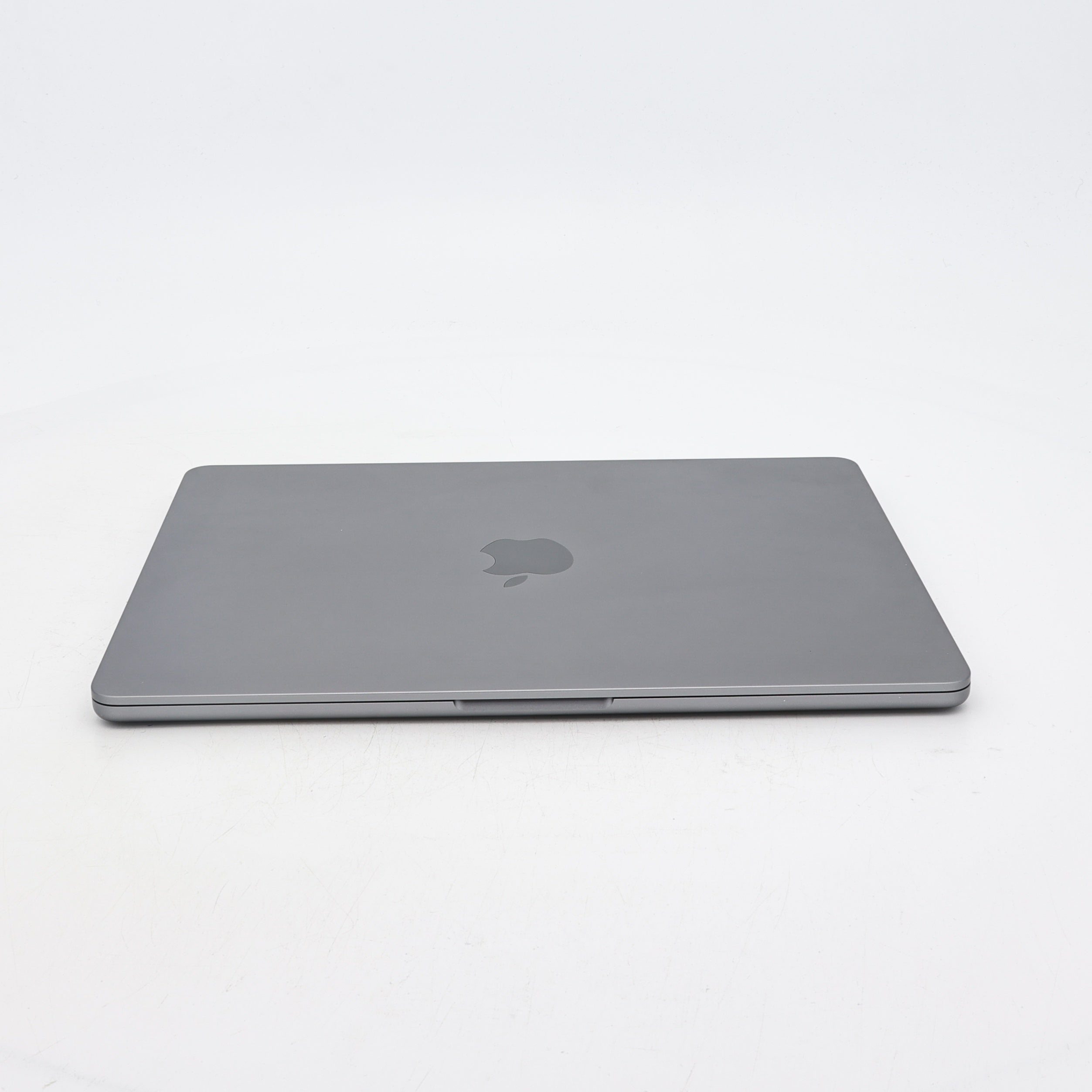 95新 Apple MacBook Air 22年 13寸 M2（8+10核） 16G RAM 256G SSD 深空灰色