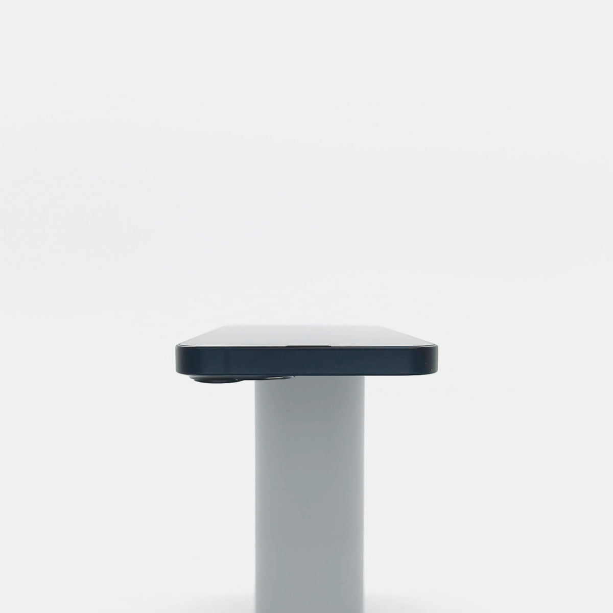 95新 Apple iPhone 13 256G 午夜色 中國大陸版