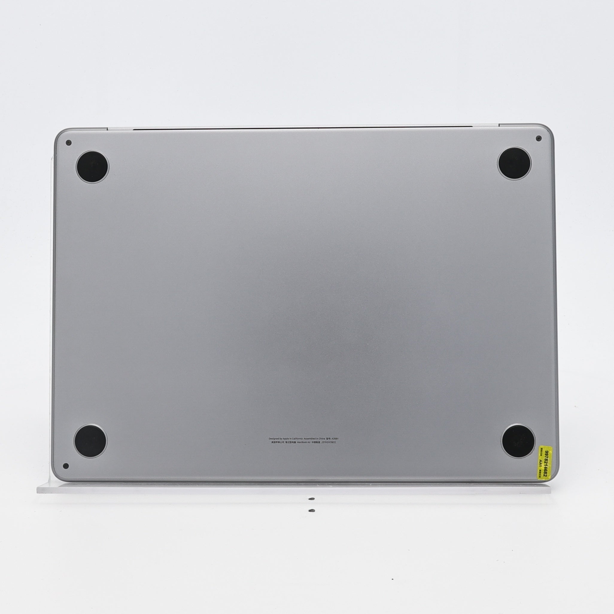 95新 Apple MacBook Air 22年 13寸 M2（8+8核） 8G RAM 256G SSD 深空灰色