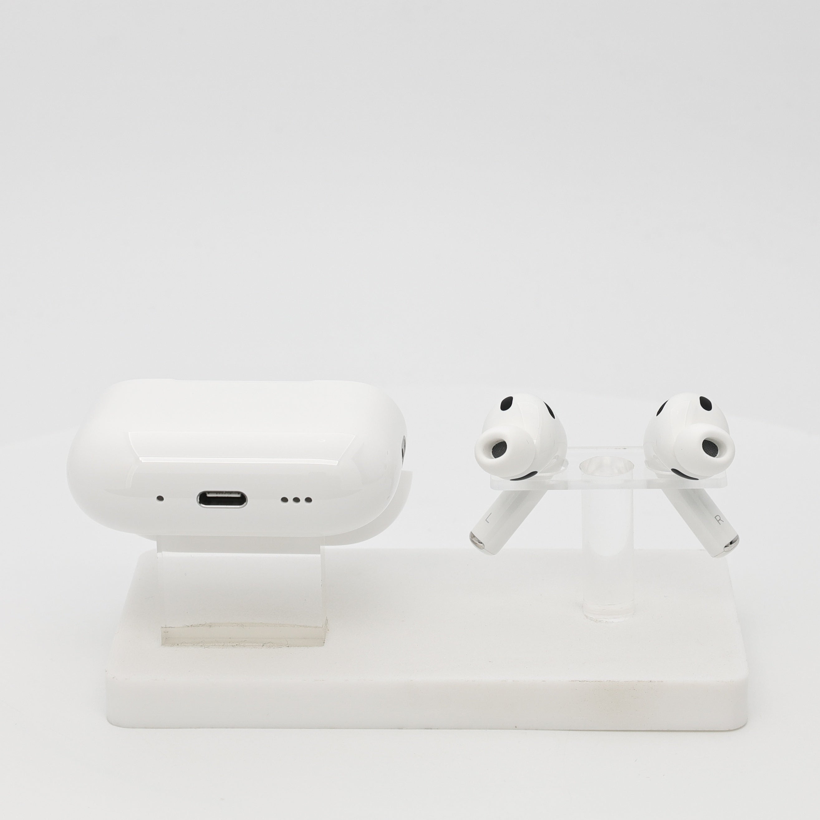 99新 Apple AirPods Pro 3 白色