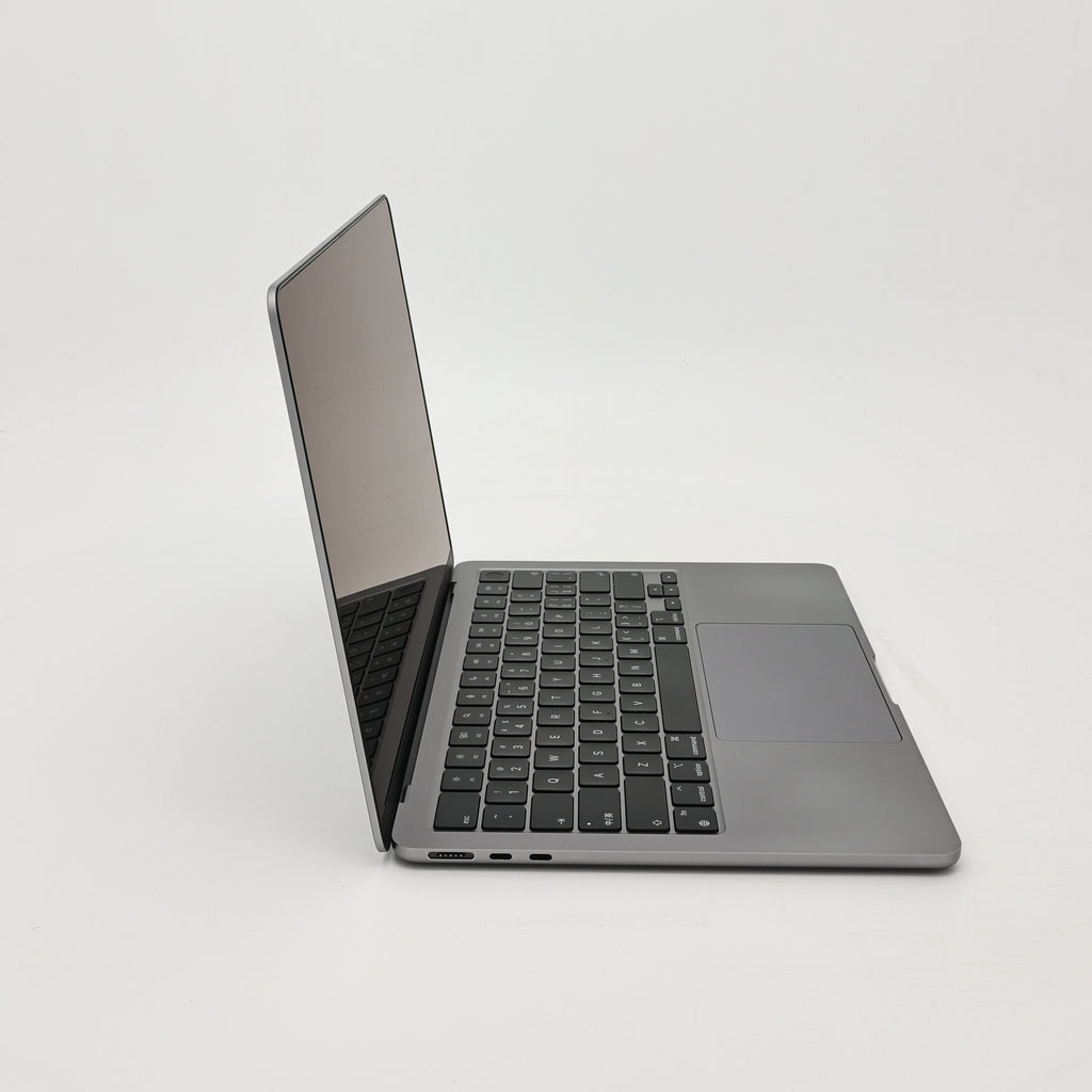 95新 Apple MacBook Air 22年 13寸 M2（8+10核） 8G RAM 512G SSD 深空灰色