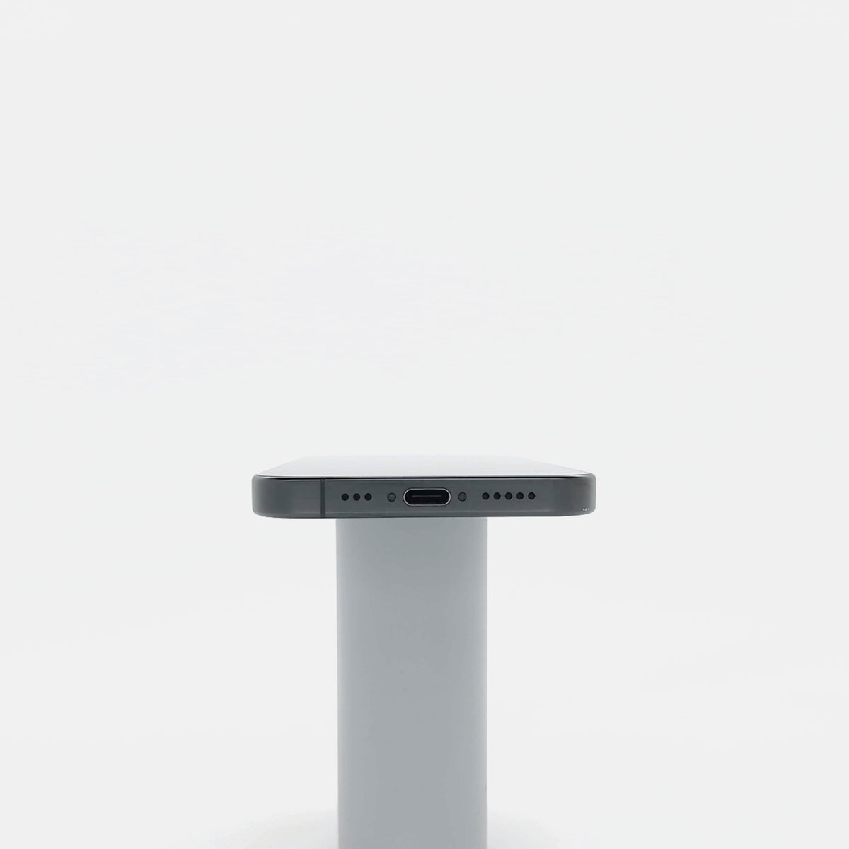 95新 Apple iPhone 16 Pro 128G 黑色鈦金屬 中國大陸版