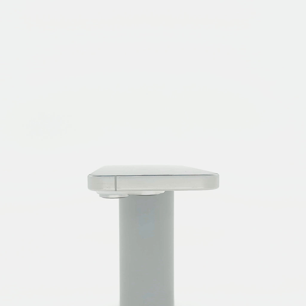 95新 Apple iPhone 16 Pro 128G 白色鈦金屬 中國大陸版