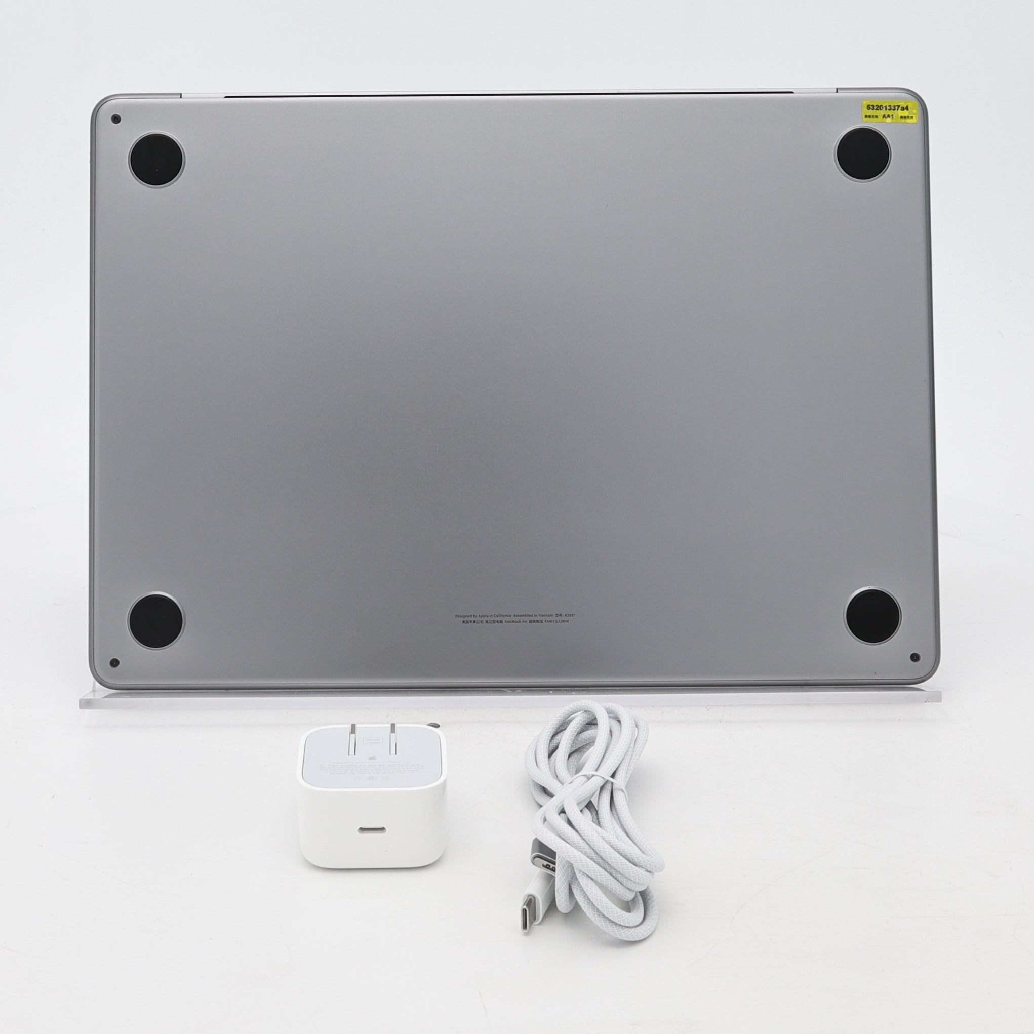 95新 Apple MacBook Air 22年 13寸 M2（8+10核） 16G RAM 256G SSD 深空灰色