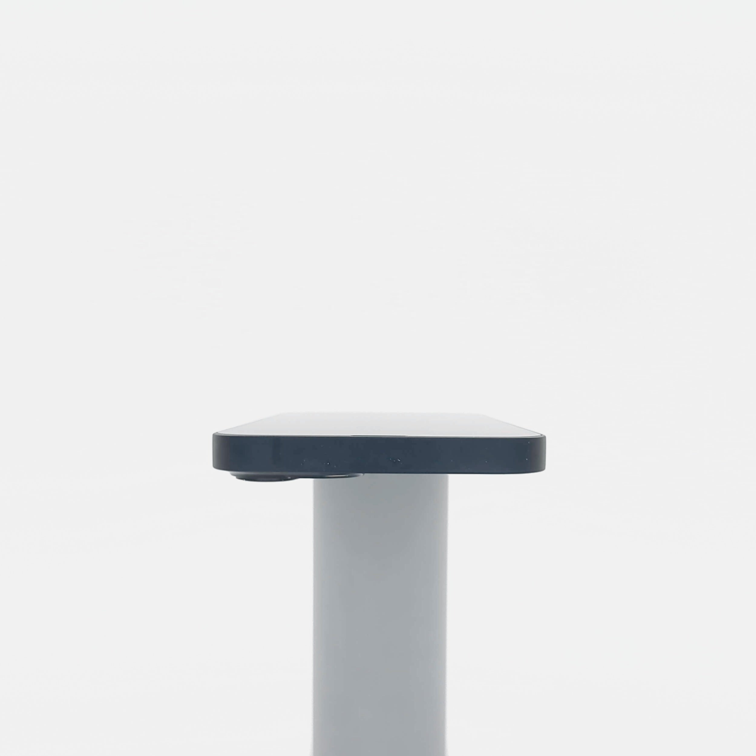 95新 Apple iPhone 13 256G 午夜色 中國大陸版