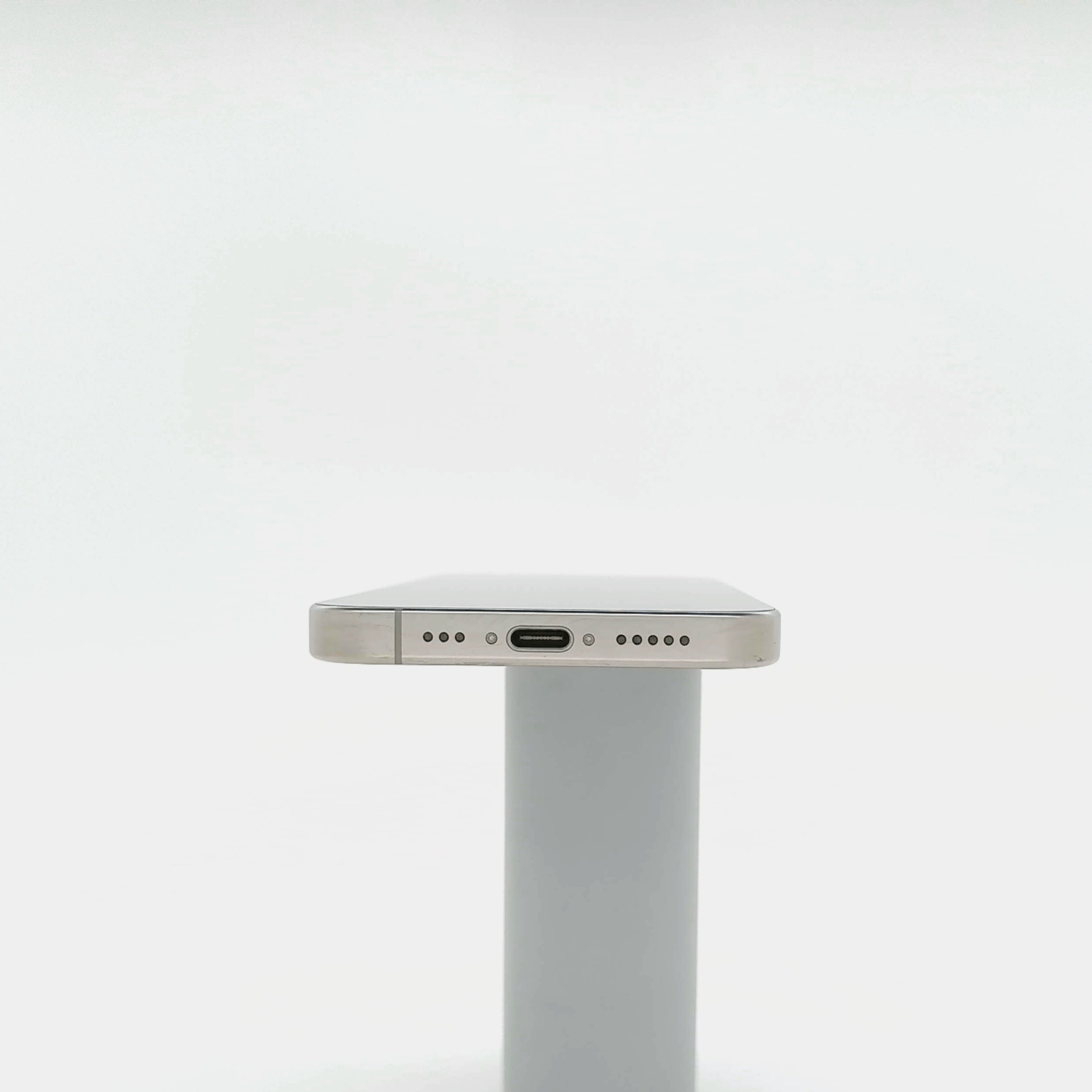 95新 Apple iPhone 16 Pro 128G 原色鈦金屬 中國大陸版