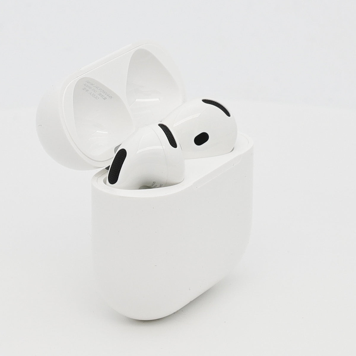 99新 Apple AirPods 5 白色
