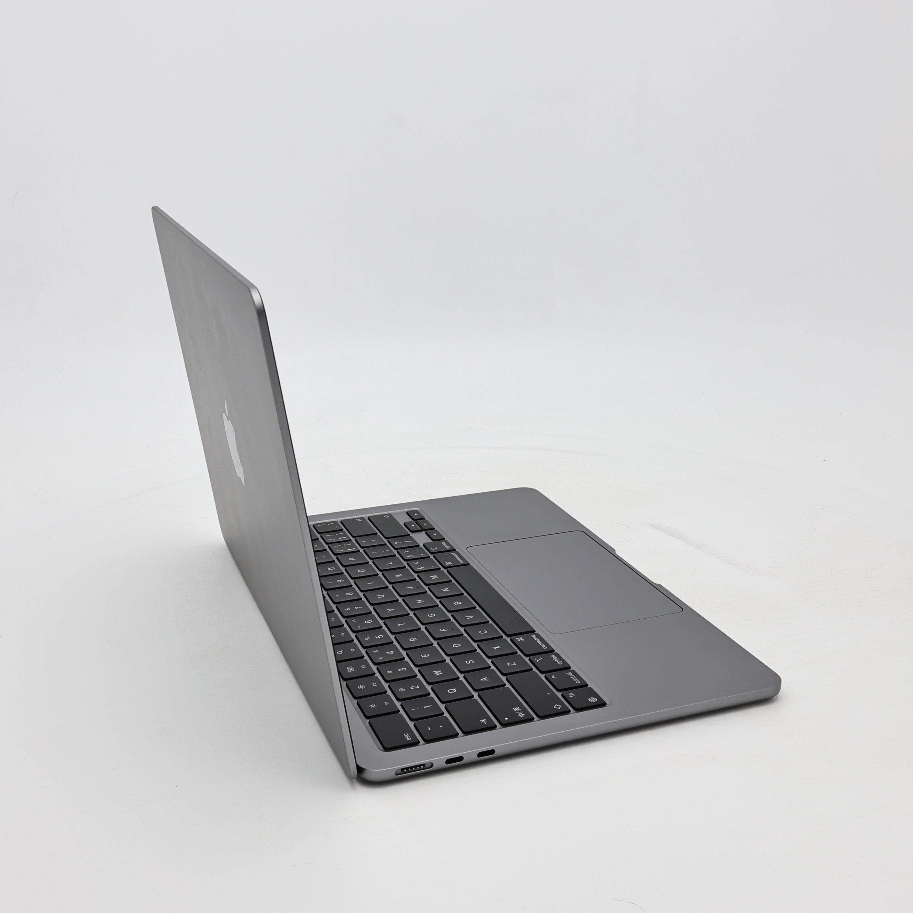 99新 Apple MacBook Air 24年 13寸 M3（8+8核） 8G RAM 256G SSD 深空灰色