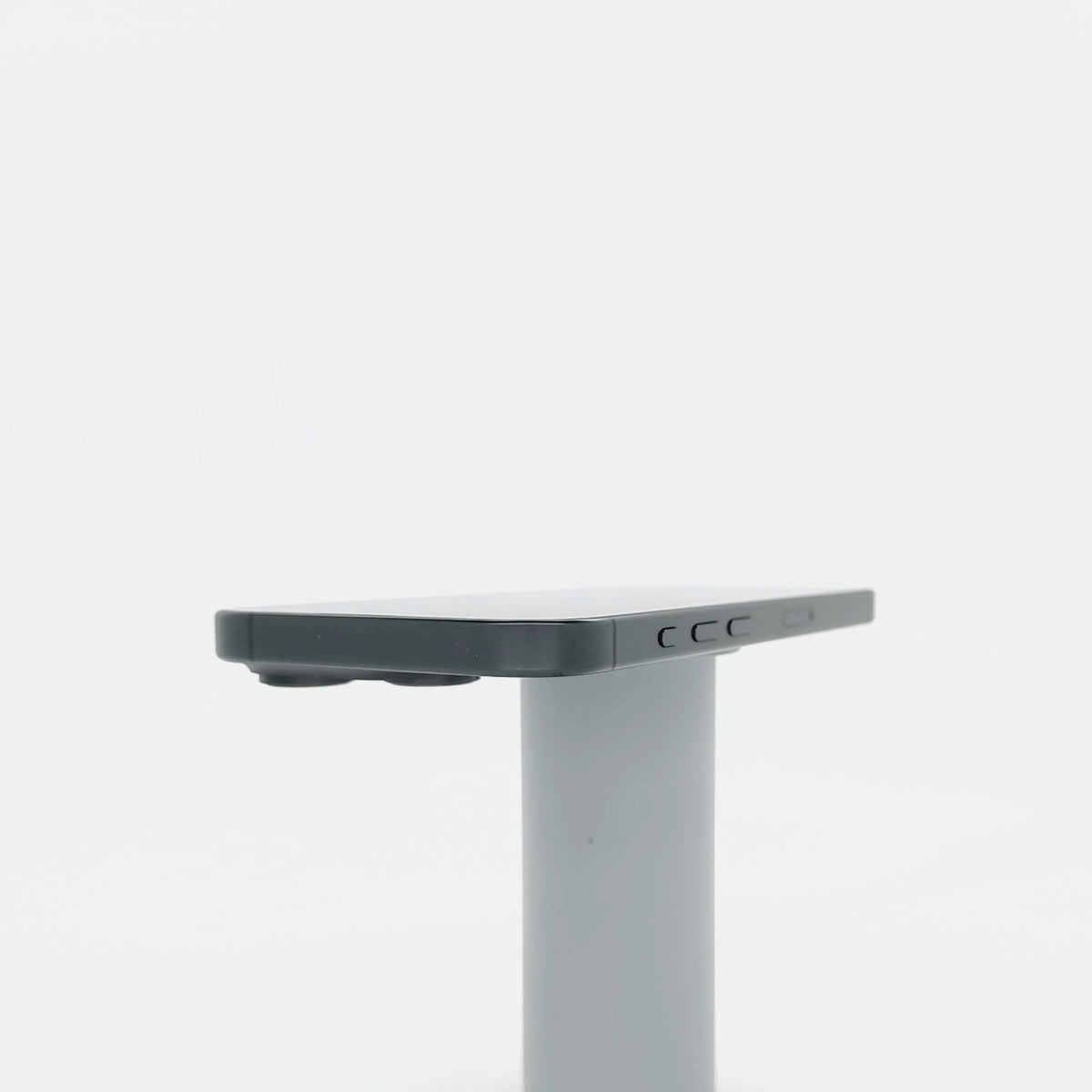 95新 Apple iPhone 16 Pro 128G 黑色鈦金屬 中國大陸版