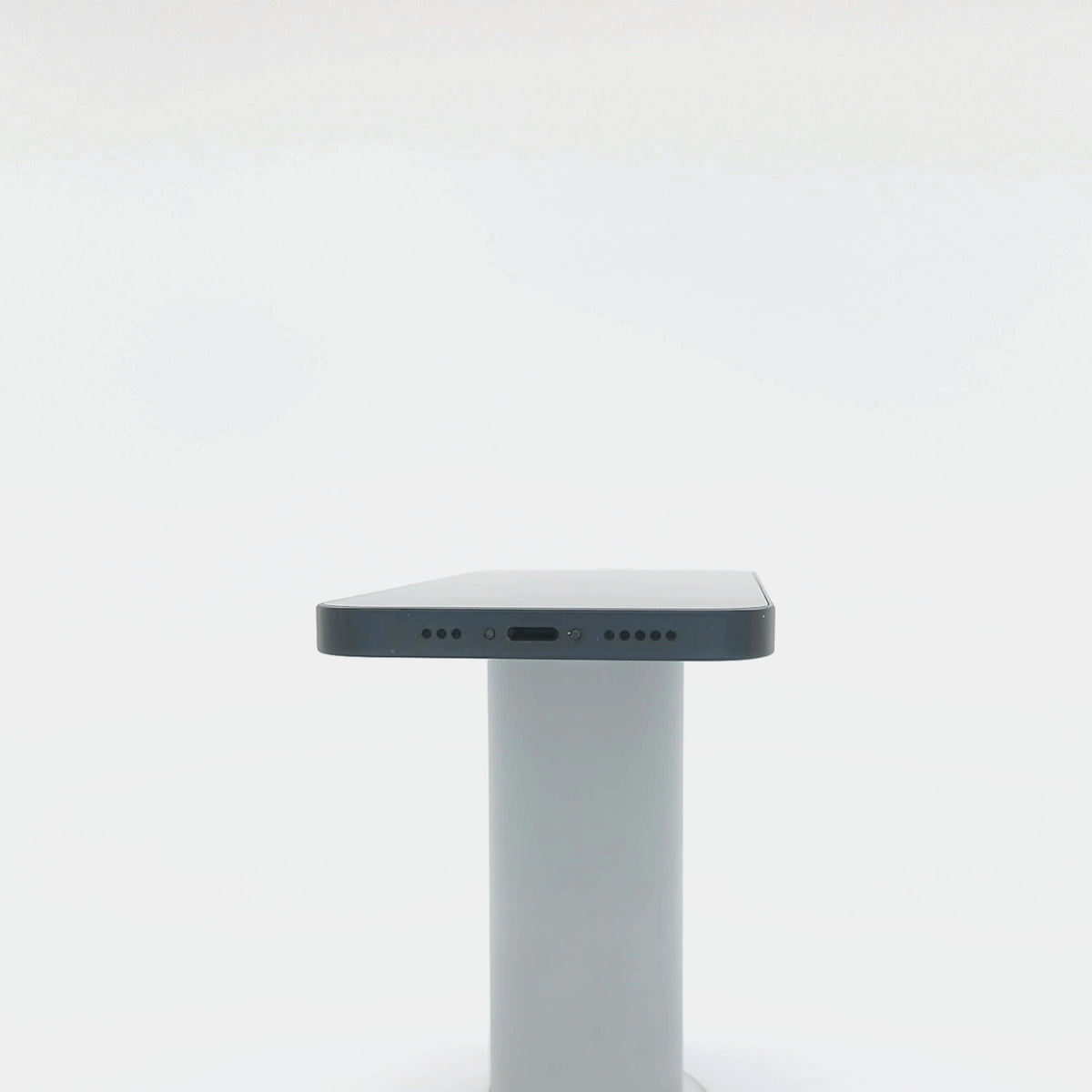 95新 Apple iPhone 13 128G 午夜色 中國大陸版