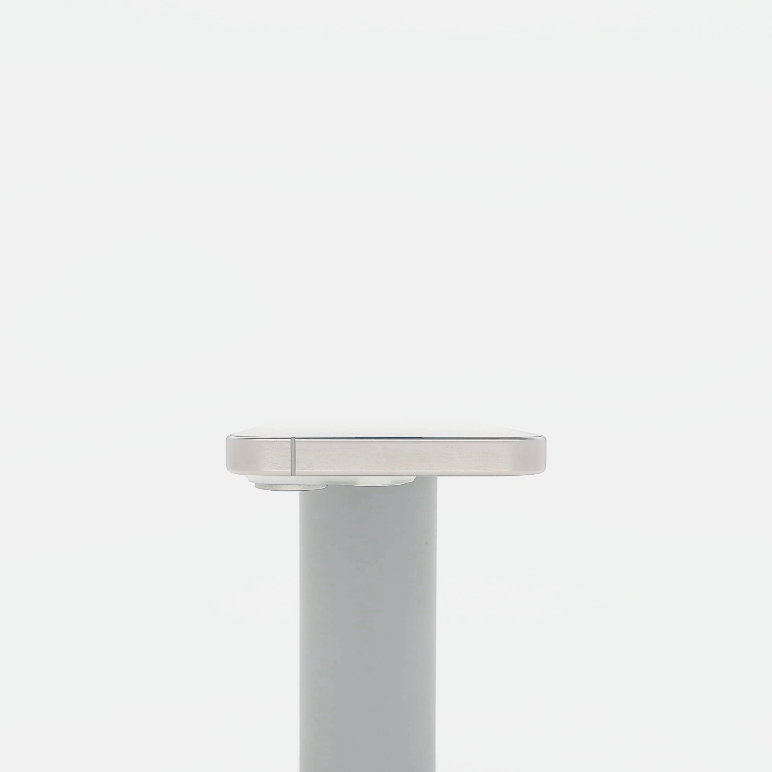 95新 Apple iPhone 15 Pro 256G 白色鈦金屬 中國大陸版