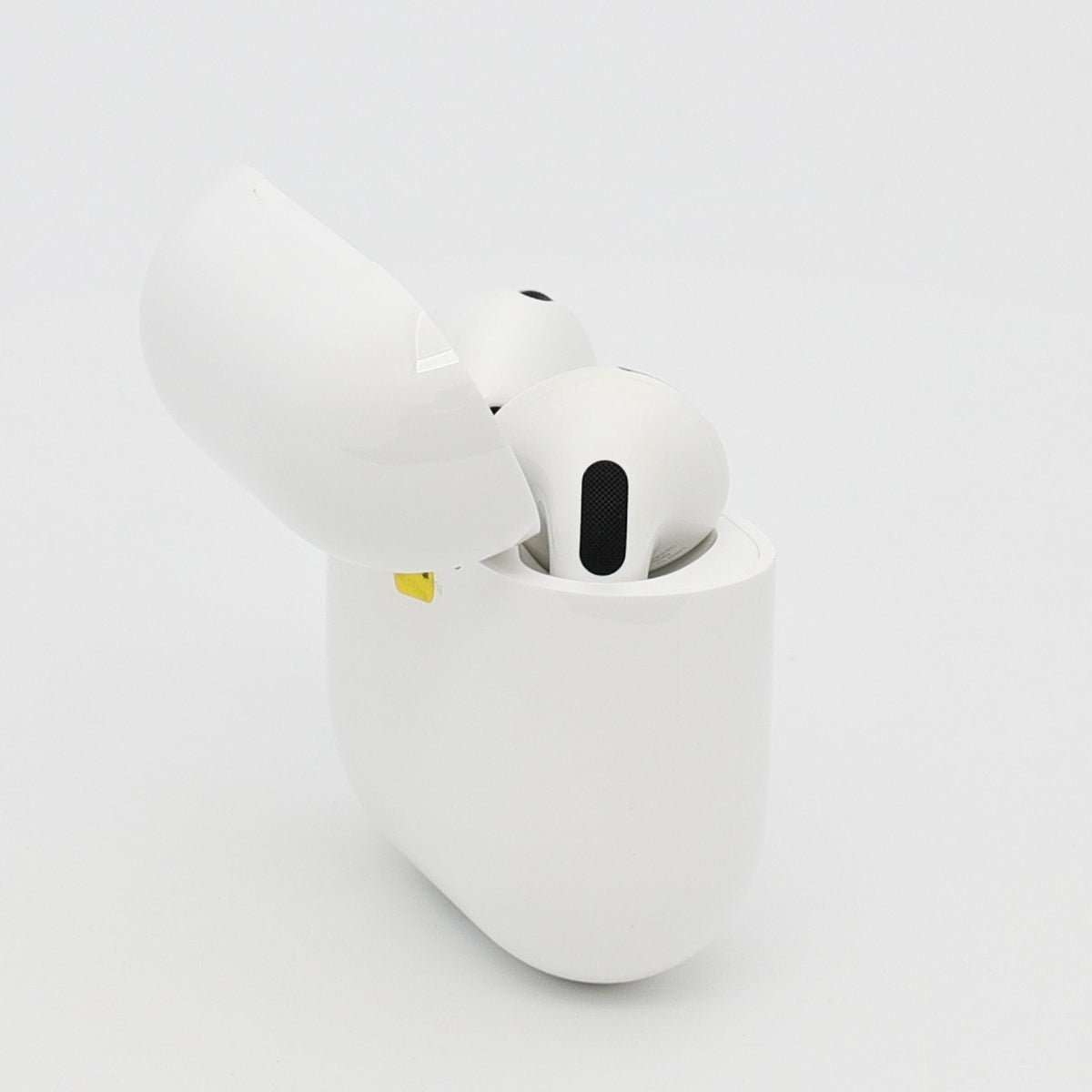 99新 Apple AirPods 4 (支持主動降噪) 白色