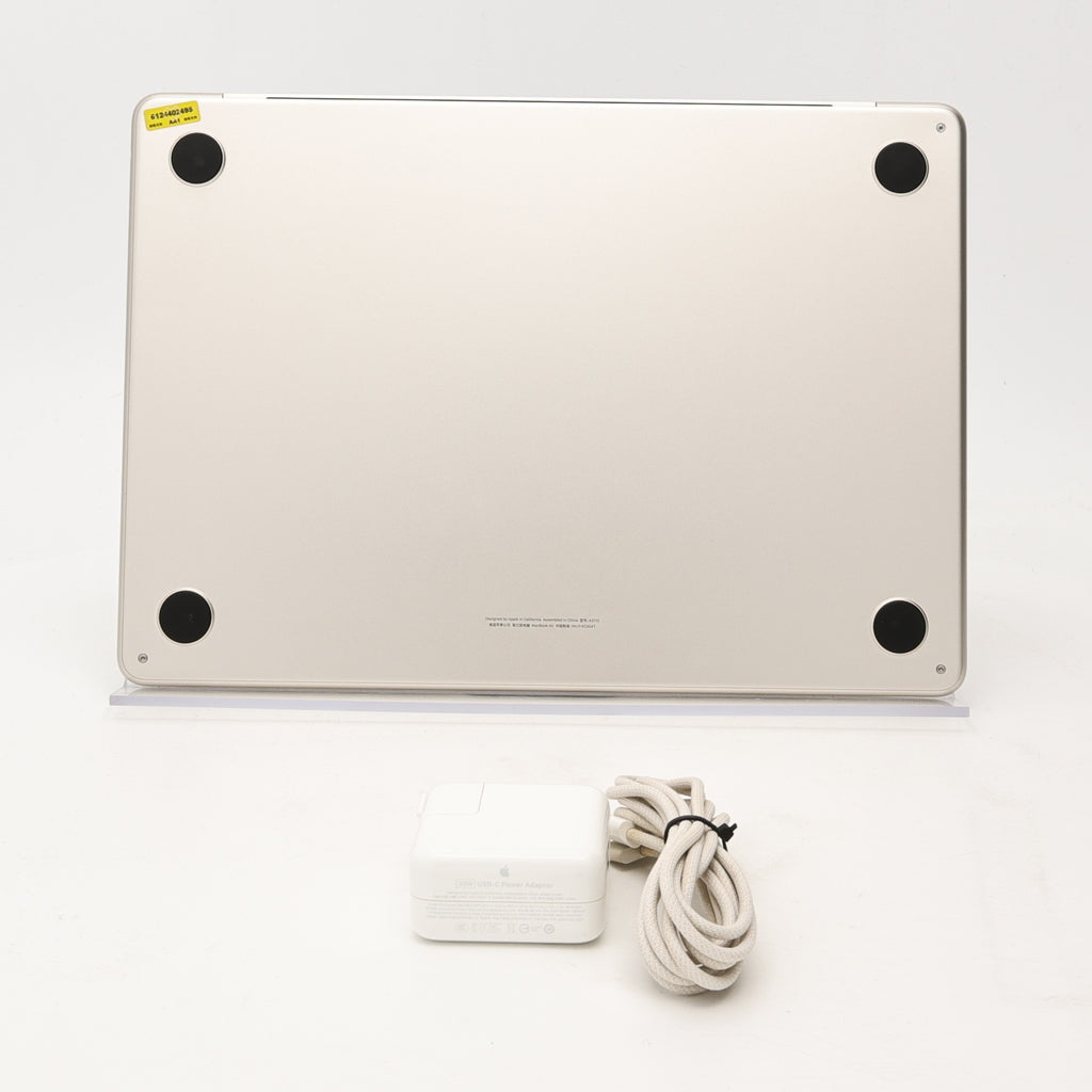 95新 Apple MacBook Air 24年 13寸 M3（8+8核） 8G RAM 256G SSD 星光色