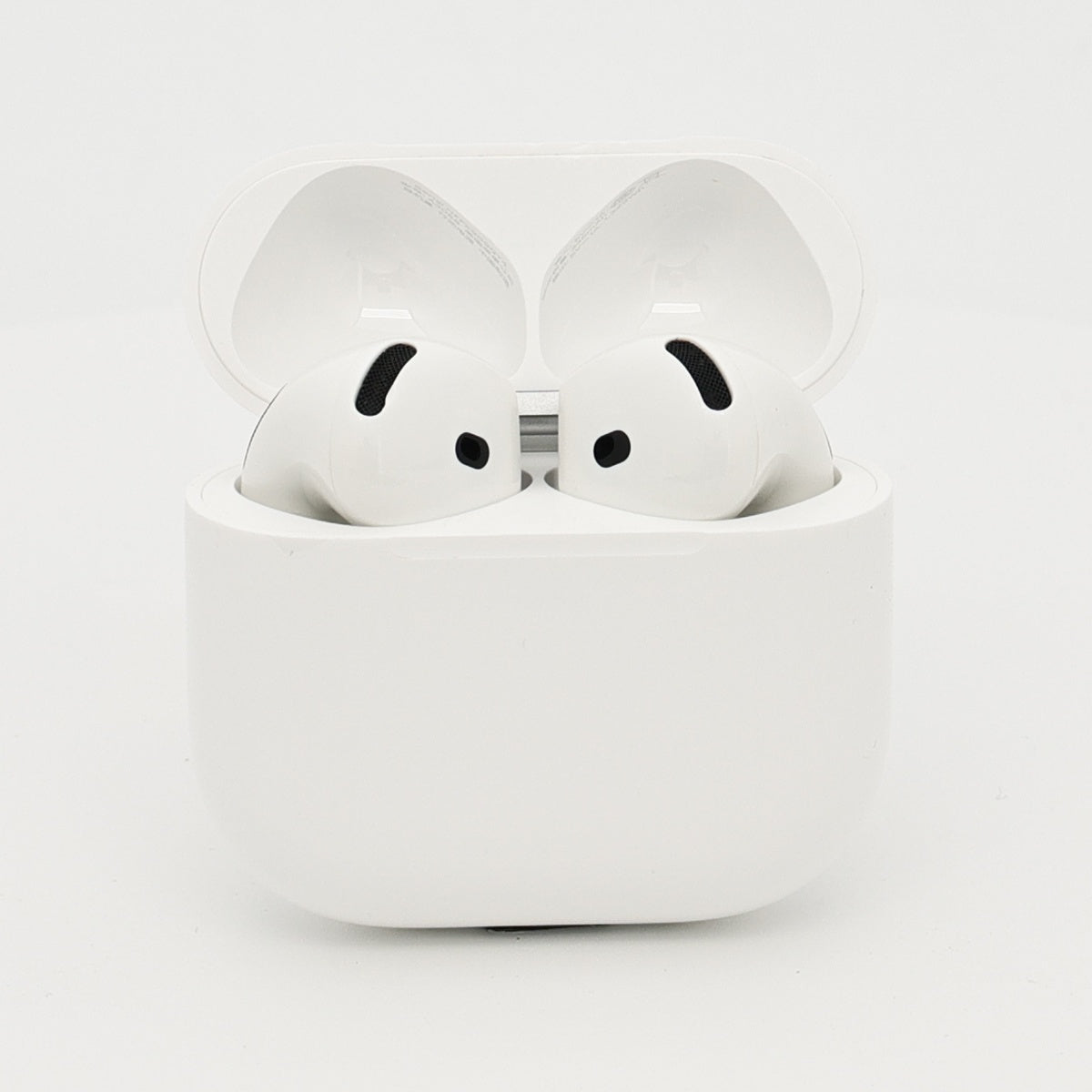 99新 Apple AirPods 4 (不支持主動降噪) 白色