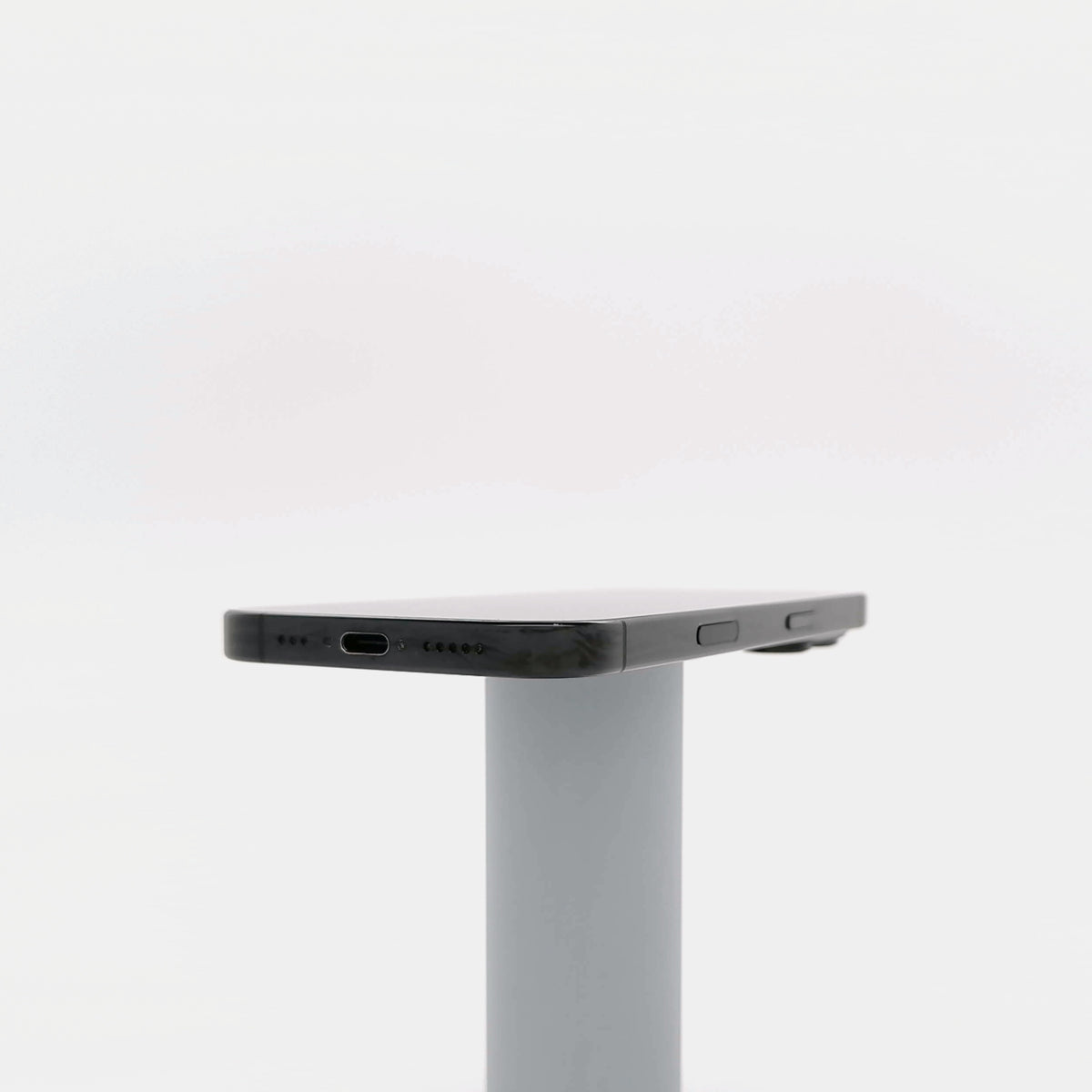 95新 Apple iPhone 16 Pro 128G 黑色鈦金屬 中國大陸版