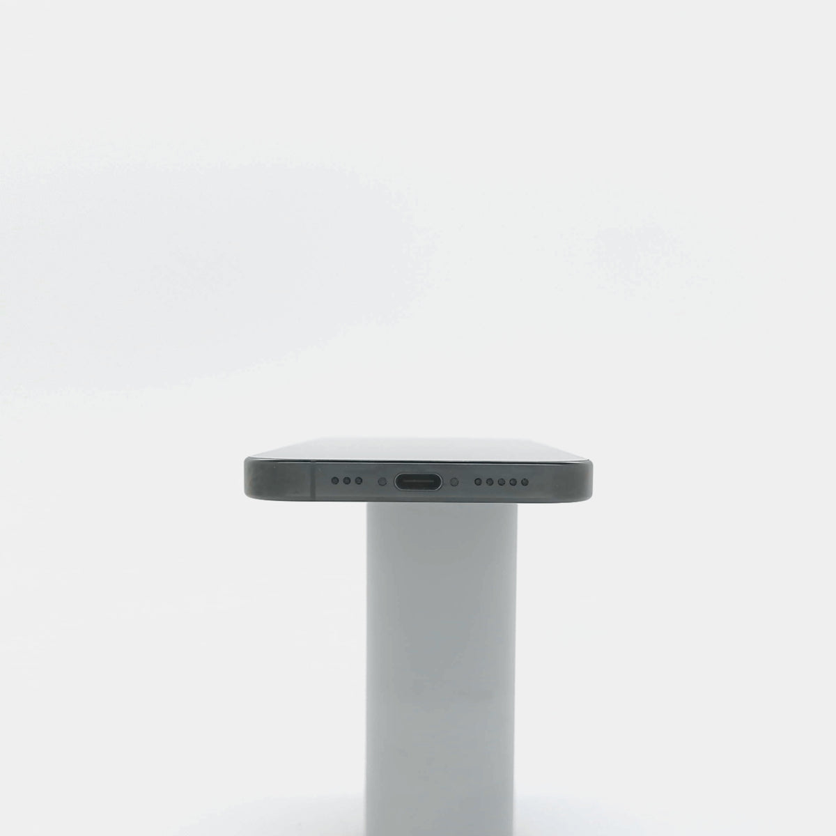 95新 Apple iPhone 16 Pro 128G 黑色鈦金屬 中國大陸版