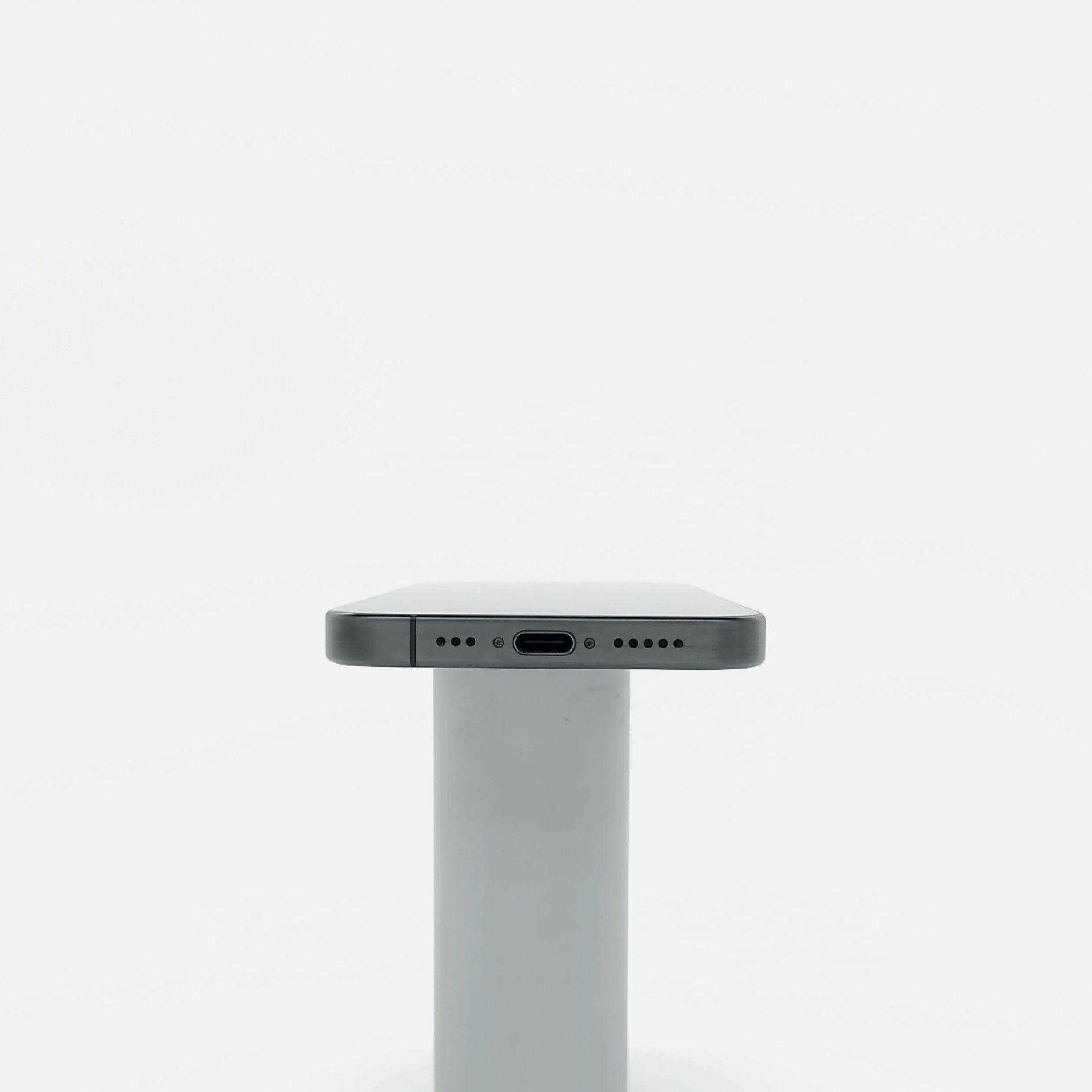 95新 Apple iPhone 15 Pro 128G 黑色鈦金屬 中國大陸版