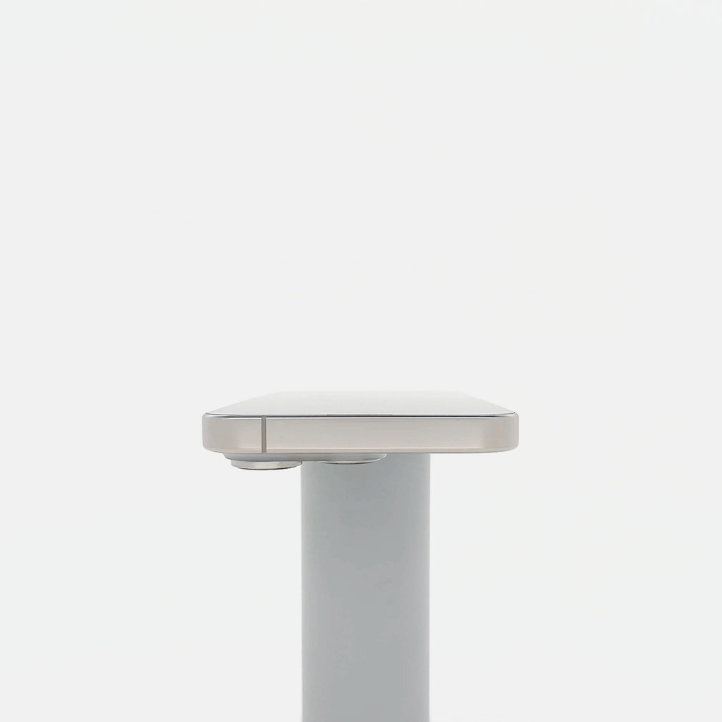 95新 Apple iPhone 16 Pro 128G 原色鈦金屬 中國大陸版