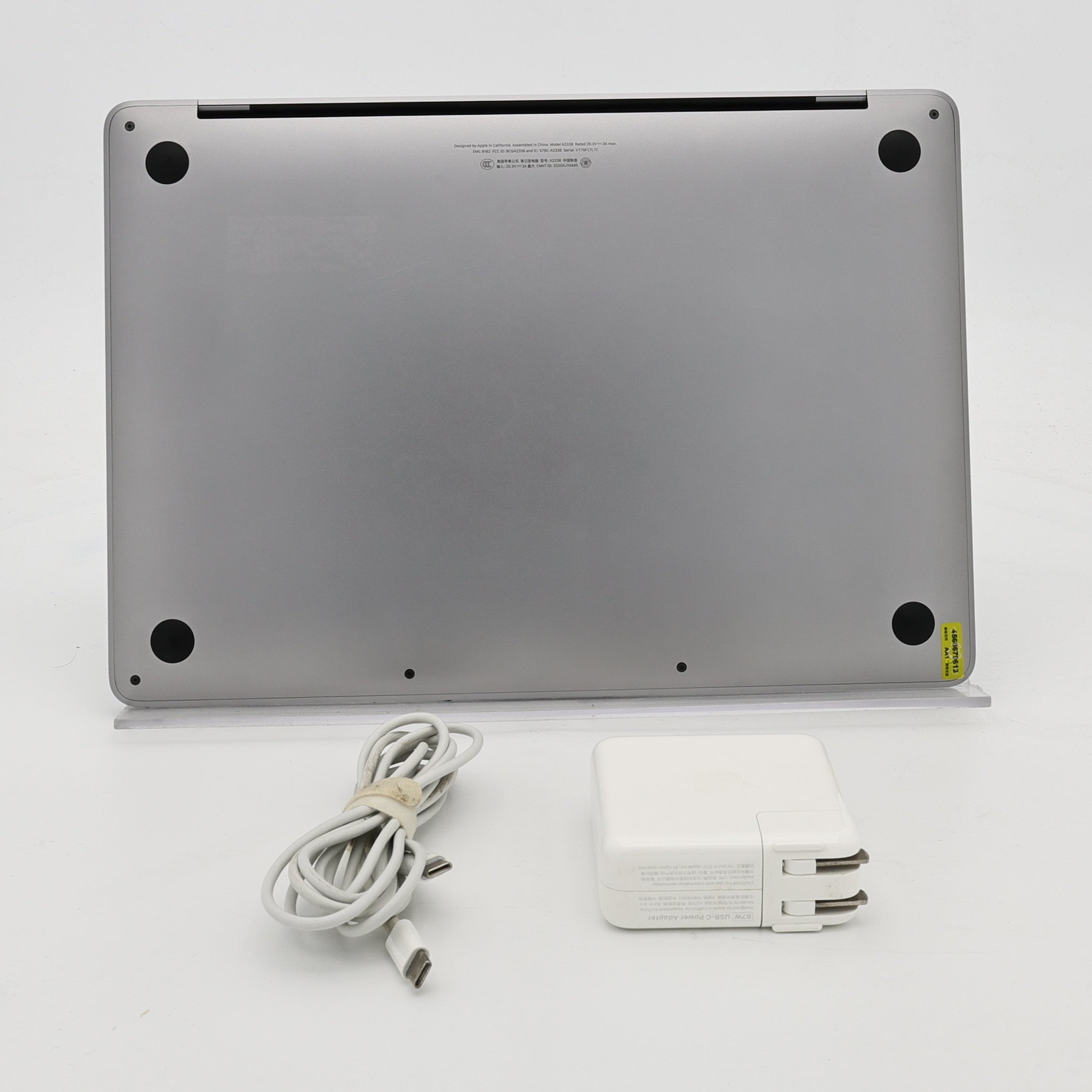 95新 Apple MacBook Pro 22年 13寸 M2（8+10核） 8G RAM 512G SSD 深空灰色
