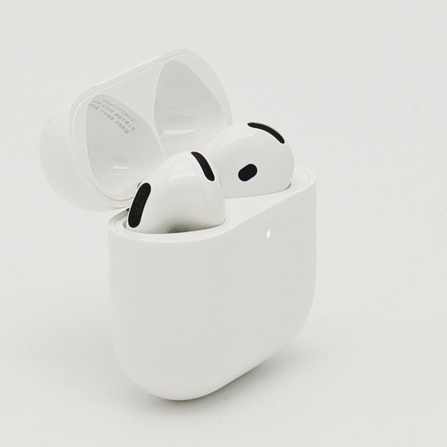 99新 Apple AirPods 4 (不支持主動降噪) 白色