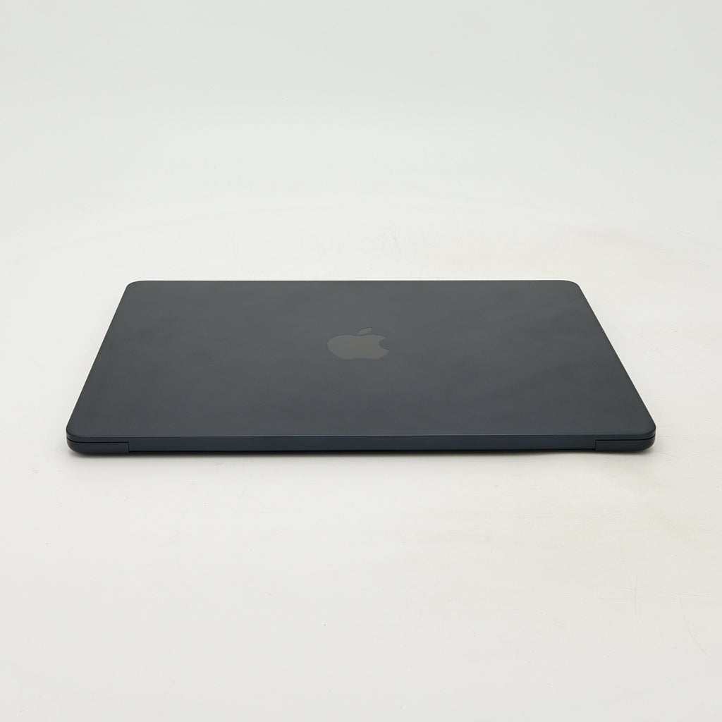99新 Apple MacBook Air 22年 13寸 M2（8+8核） 8G RAM 256G SSD 午夜色