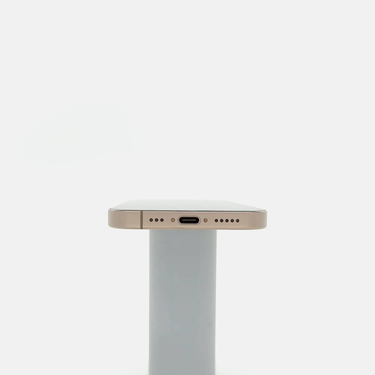 95新 Apple iPhone 16 Pro 128G 黑色鈦金屬 中國大陸版