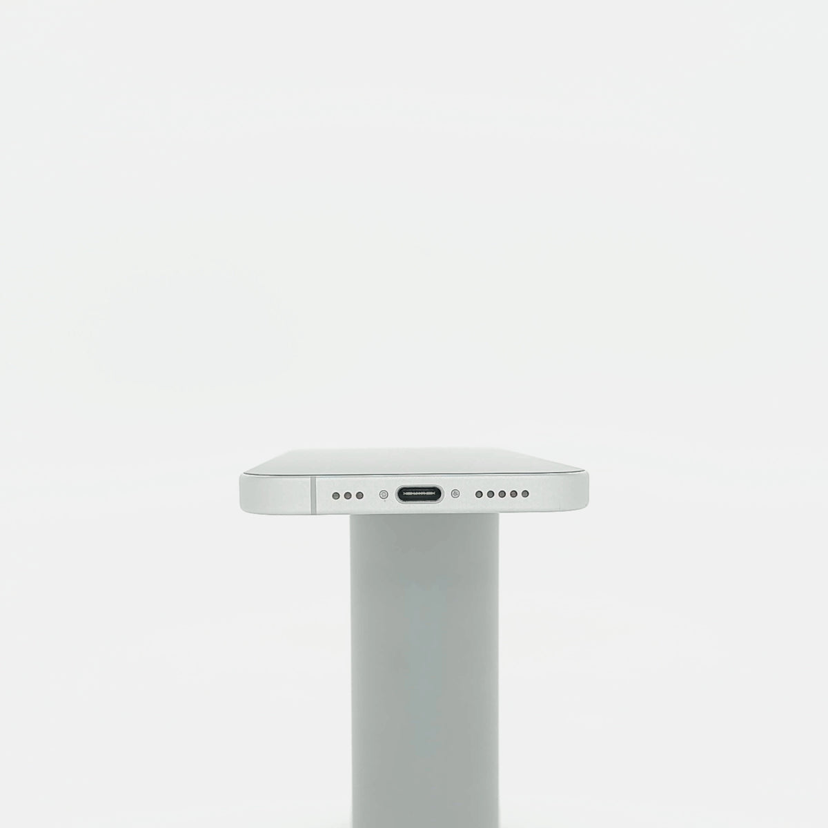 95新 Apple iPhone 16 128G 白色 中國大陸官換機