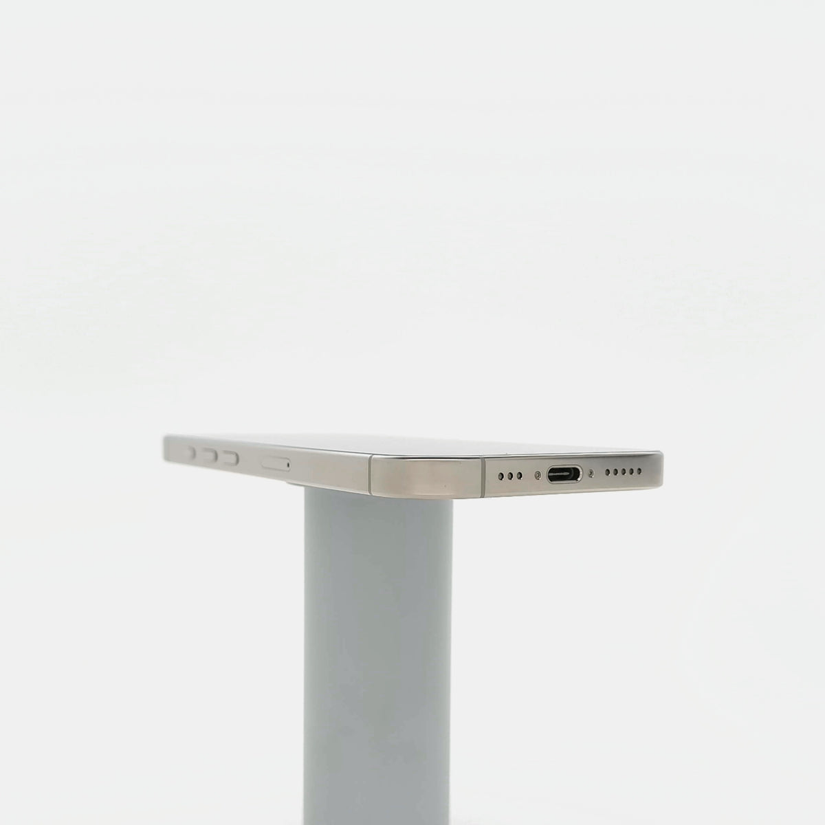 95新 Apple iPhone 16 Pro 128G 原色鈦金屬 中國大陸版