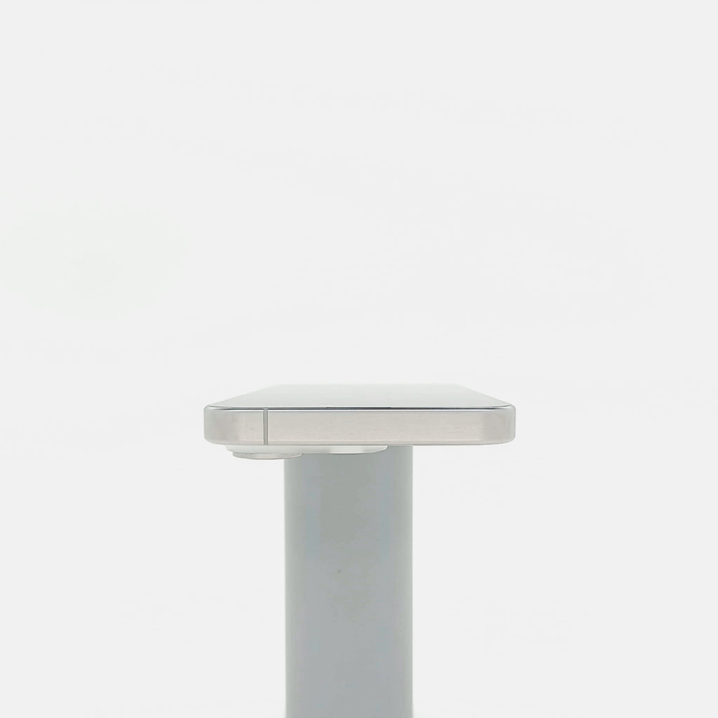 95新 Apple iPhone 15 Pro 128G 白色鈦金屬 中國大陸版