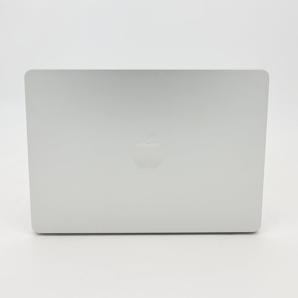 99新 Apple MacBook Air 22年 13寸 M2（8+8核） 8G RAM 256G SSD 銀色